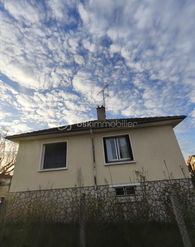 Maison - 81 m² - 5 pièces