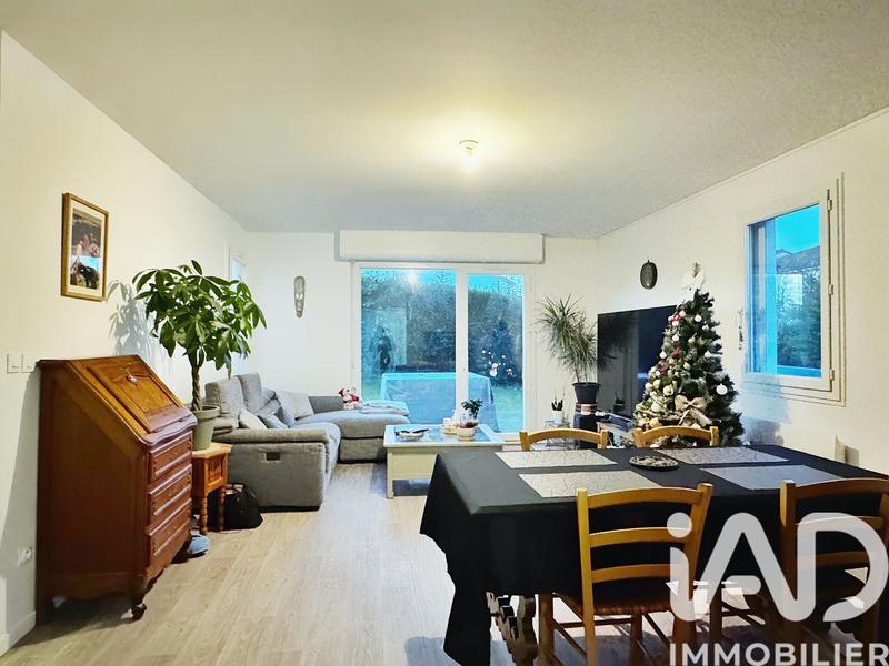 Maison - 104 m² - 5 pièces