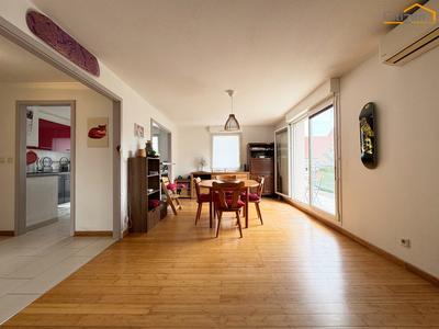 Appartement - 77 m² - 4 pièces