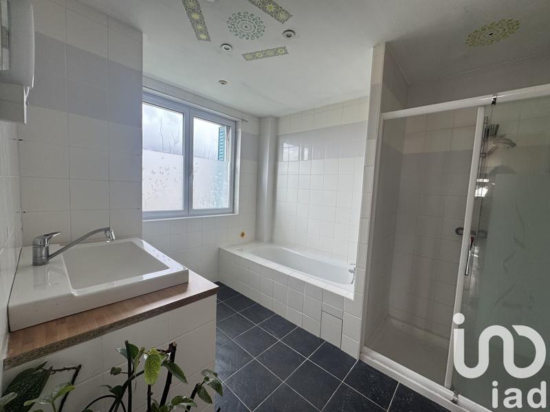 Maison - 103 m² - 5 pièces