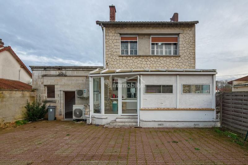 Maison ancienne - 105 m² - 4 pièces