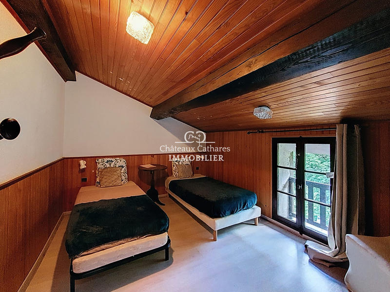 Maison - 146 m² - 8 pièces