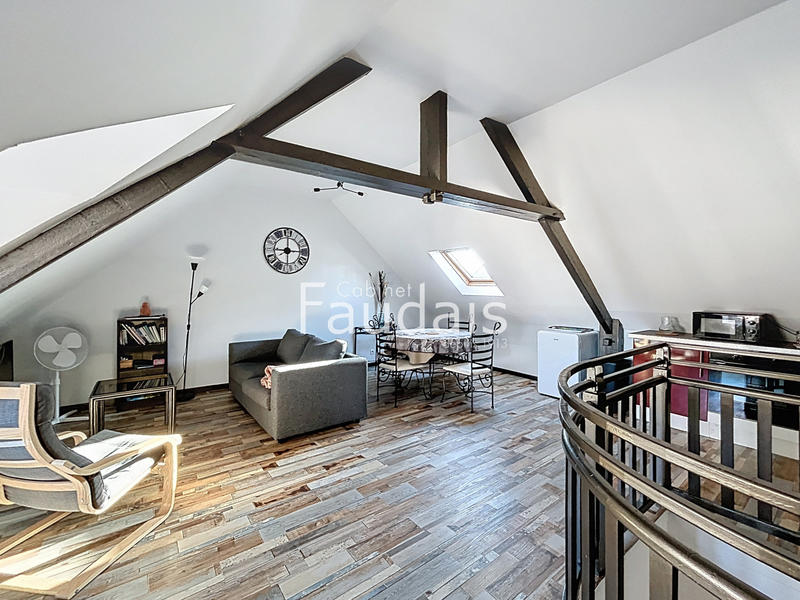 Maison - 140 m² - 8 pièces