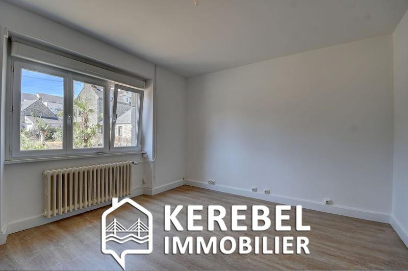 Maison - 194 m² - 8 pièces