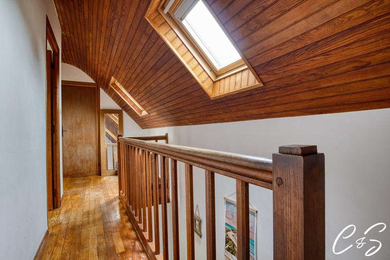 Maison - 110 m² - 5 pièces