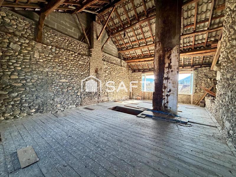 Maison - 84 m² - 4 pièces