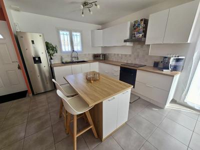 Maison - 100 m² - 4 pièces