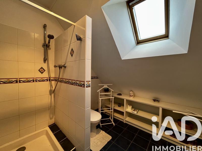 Maison - 142 m² - 7 pièces