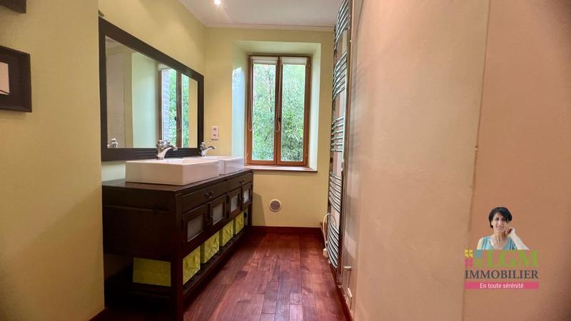 Maison - 130 m² - 3 pièces