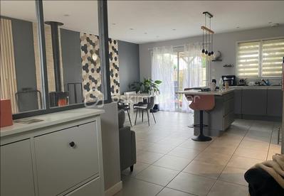 Pavillon - 84 m² - 4 pièces