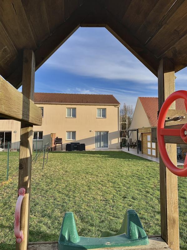 Maison - 108 m² - 5 pièces