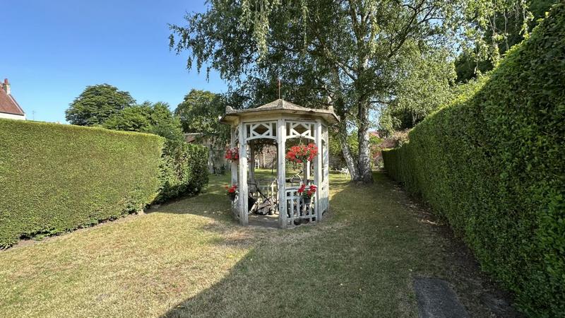 Maison bourgeoise - 110 m² - 4 pièces