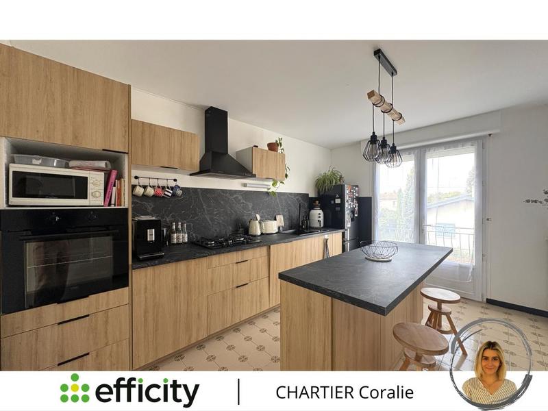 Maison - 180 m² - 6 pièces