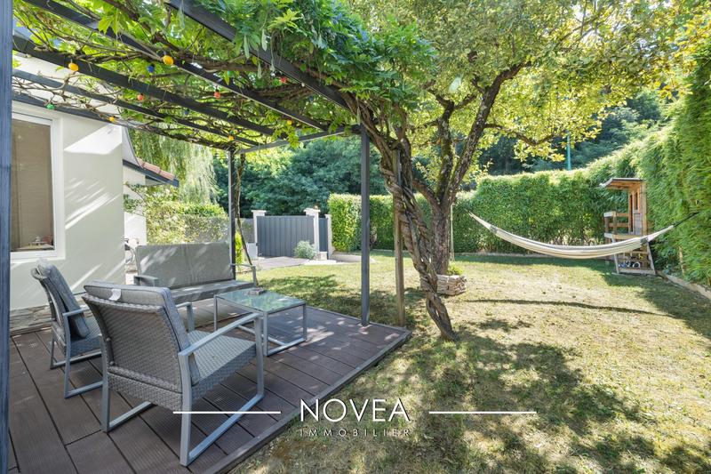 Maison traditionnelle - 120 m² - 5 pièces