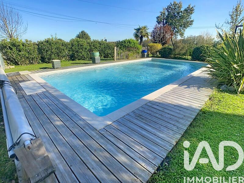 Maison de campagne - 342 m² - 8 pièces