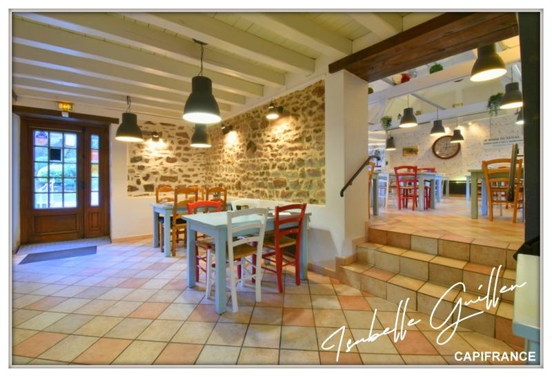 Propriété - 301 m² - 5 pièces