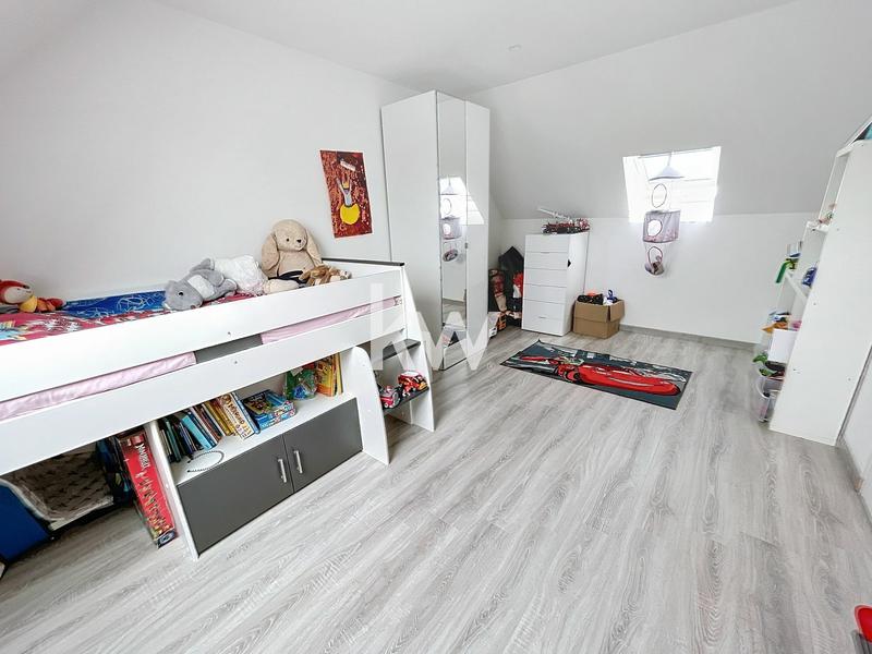 Maison - 115 m² - 6 pièces