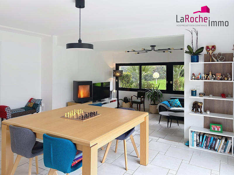 Maison - 159 m² - 6 pièces