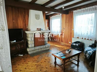 Maison - 127 m² - 6 pièces