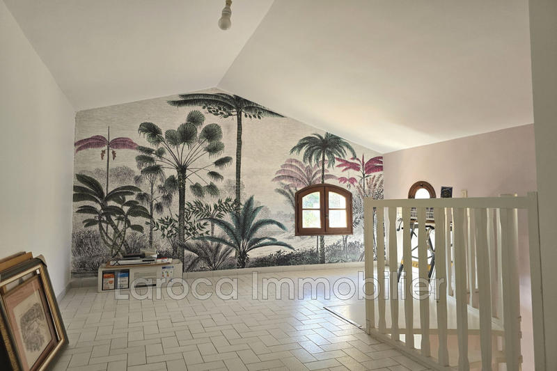 Villa - 164 m² - 5 pièces