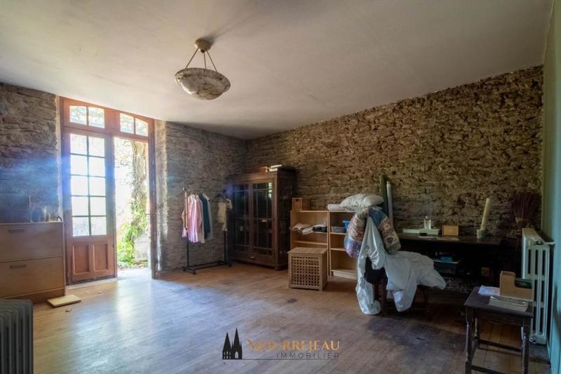 Propriété - 550 m² - 19 pièces