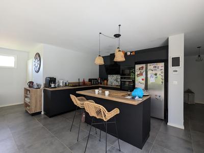 Maison - 127 m² - 5 pièces
