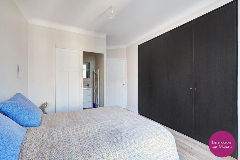 Appartement - 105 m² - 5 pièces