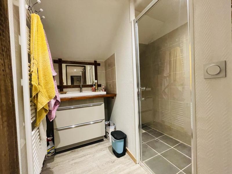 Maison - 197 m² - 12 pièces