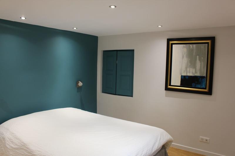 Maison - 470 m² - 9 pièces