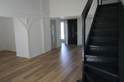 Maison - 98 m² - 5 pièces