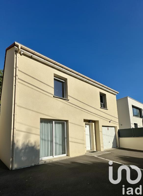 Maison - 101 m² - 5 pièces