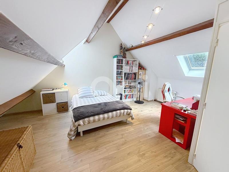 Maison - 180 m² - 6 pièces