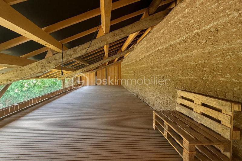 Corps de ferme - 140 m² - 6 pièces