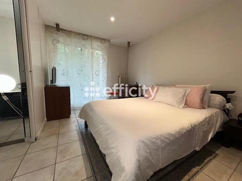 Appartement - 96 m² - 4 pièces