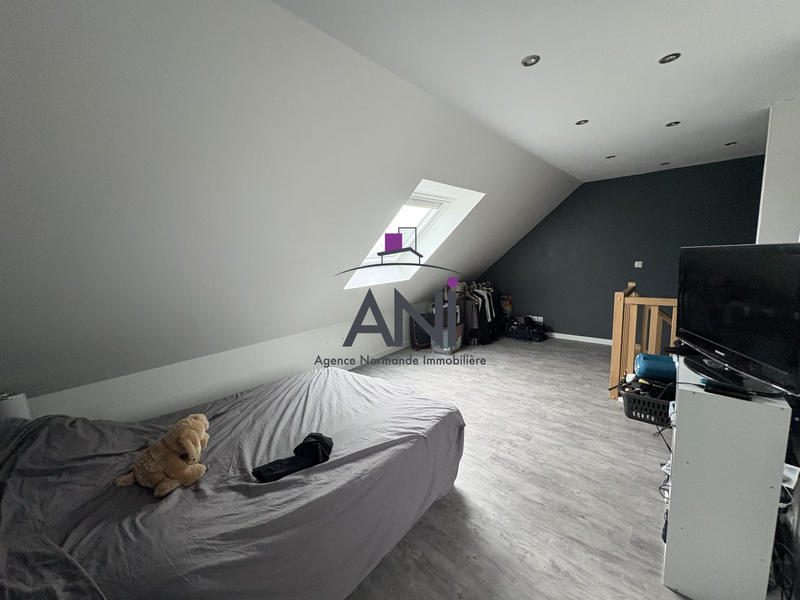 Maison - 98 m² - 6 pièces