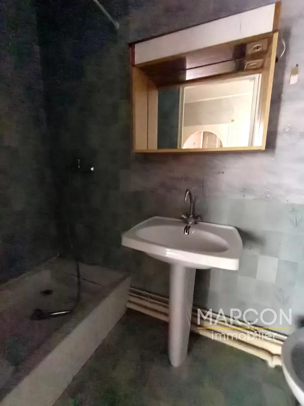 Immeuble - 103 m² - 5 pièces