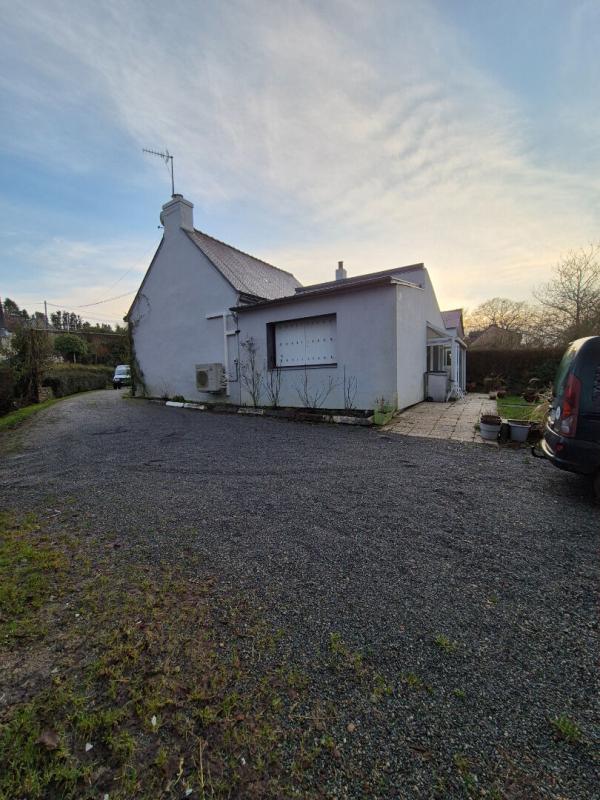 Maison - 102 m² - 4 pièces