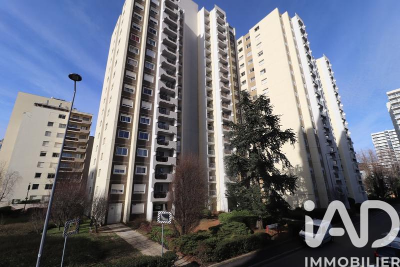 Appartement - 84 m² - 4 pièces