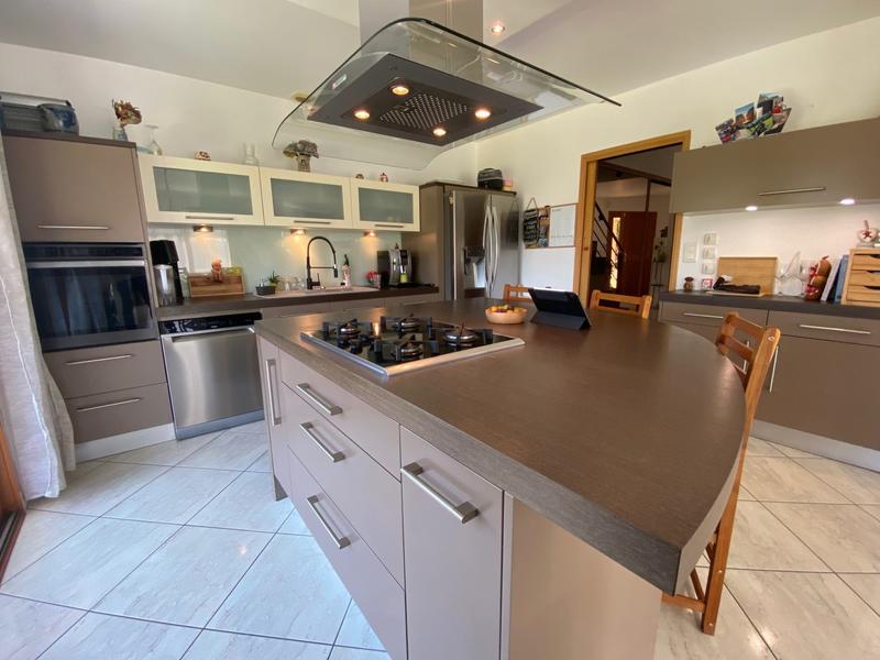 Maison contemporaine - 161 m² - 8 pièces