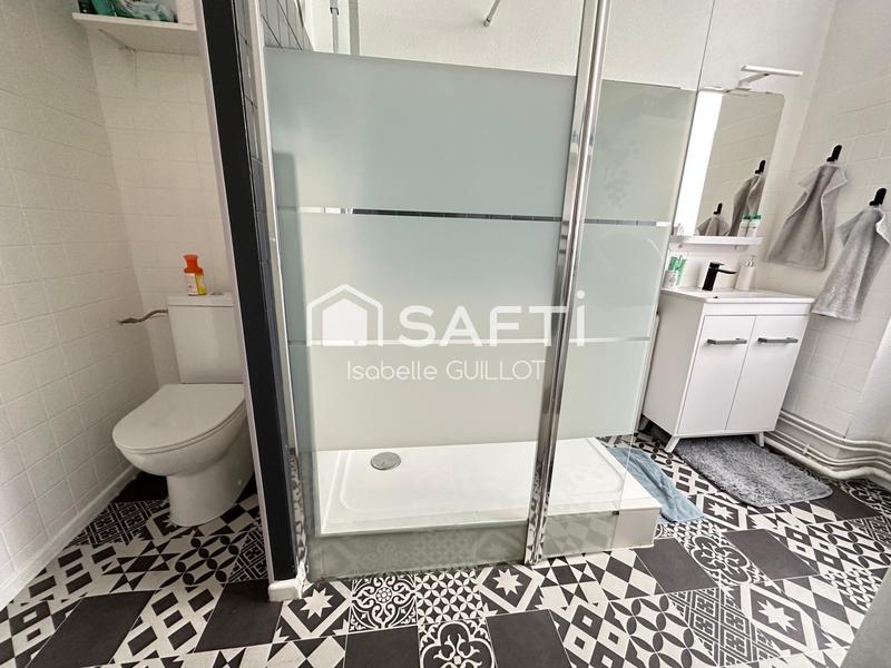 Appartement - 83 m² - 5 pièces