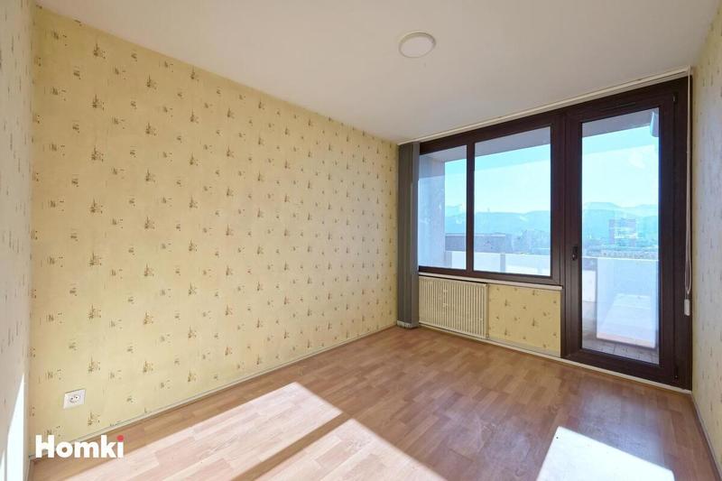 Appartement - 76 m² - 4 pièces