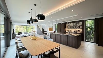 Maison d'architecte - 300 m² - 8 pièces