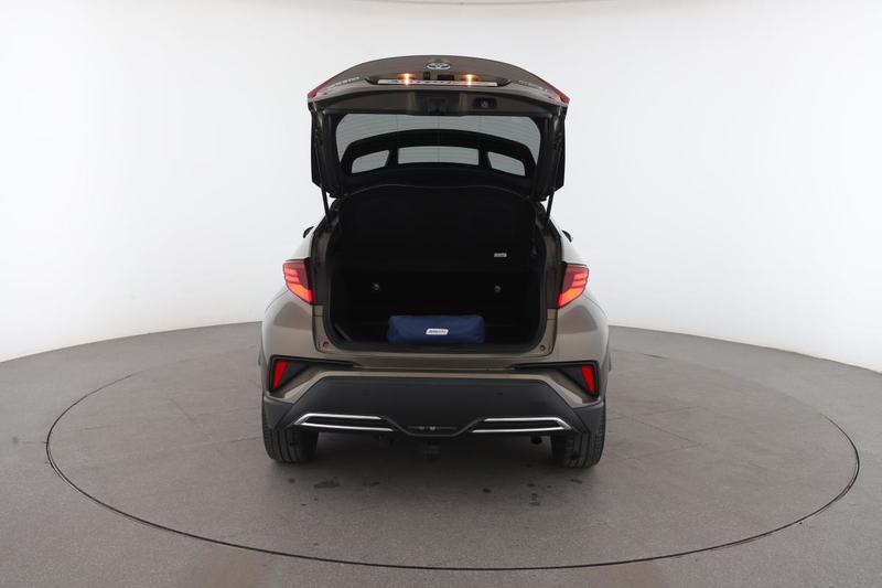 Toyota c-Hr 2.0 Hybride Distinctive 184 ch