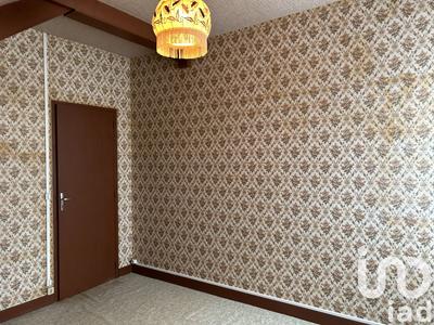 Maison - 89 m² - 6 pièces