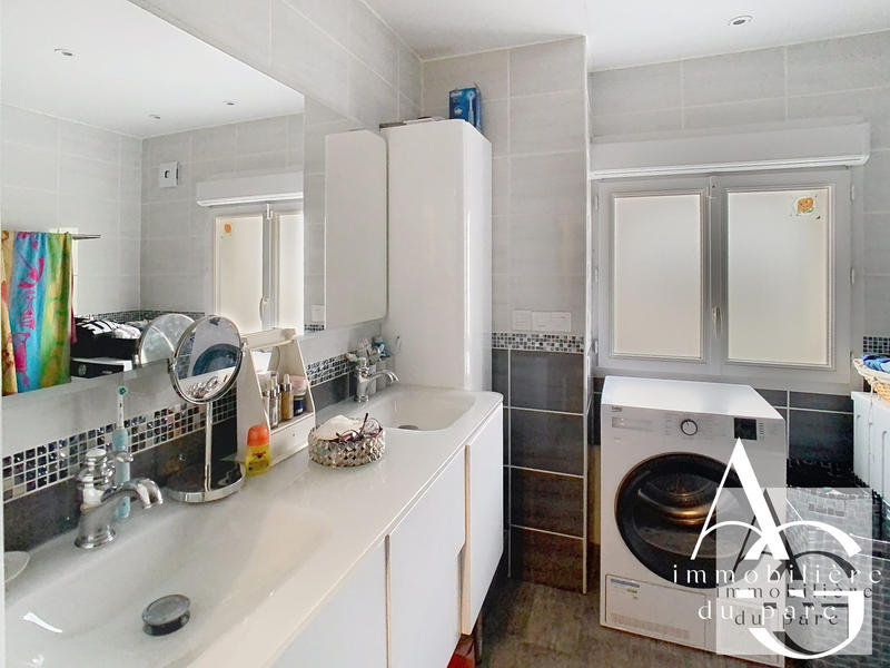 Maison traditionnelle - 86 m² - 5 pièces