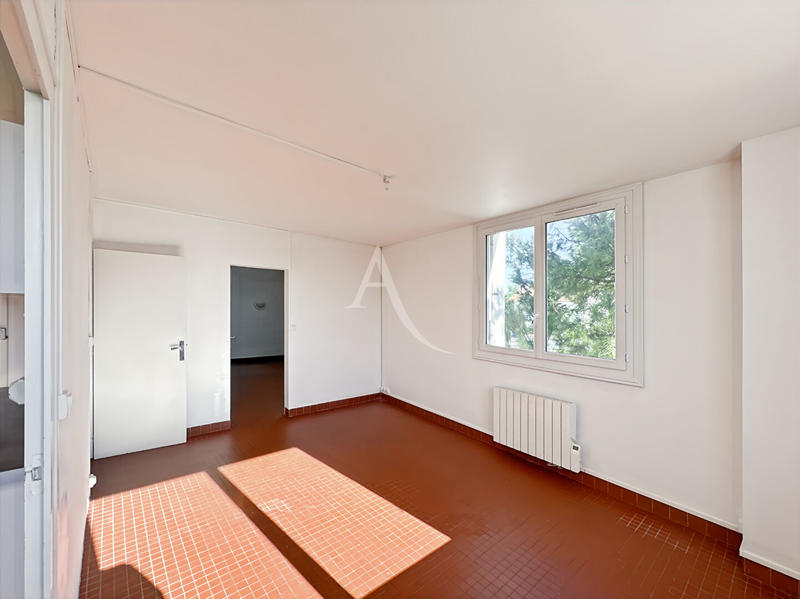 Appartement - 65 m² - 4 pièces