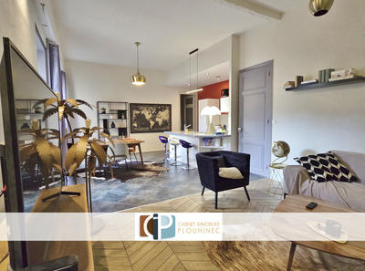 Appartement - 121 m² - 4 pièces