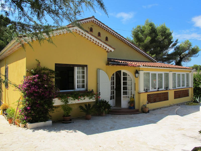 Villa - 195 m² - 7 pièces