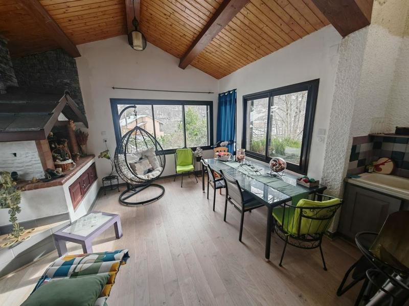 Maison - 112 m² - 4 pièces