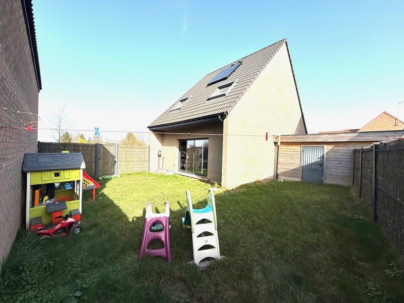 Maison - 95 m² - 5 pièces